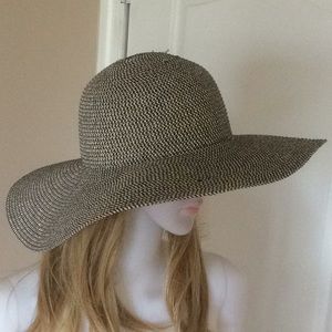 David And Young wide-brim hat